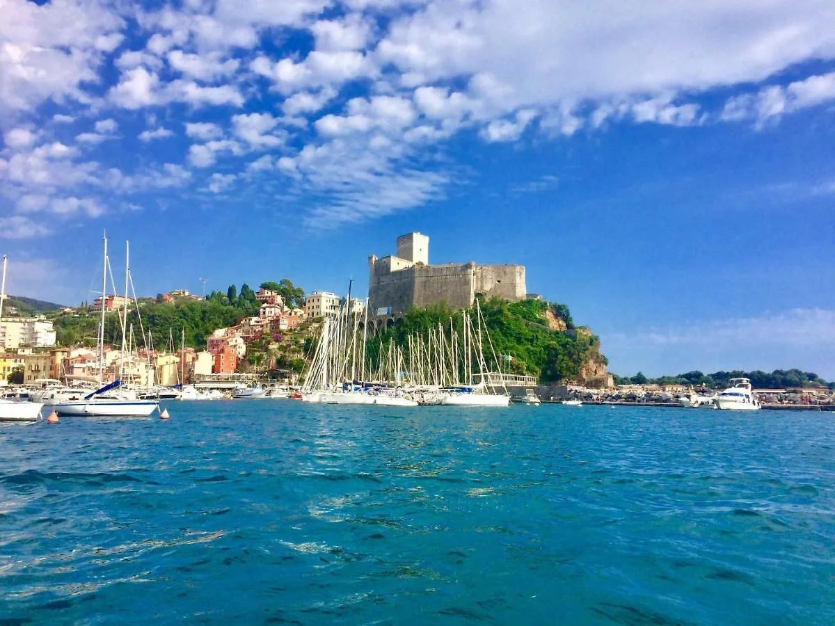 Casabarbara Lerici Villa