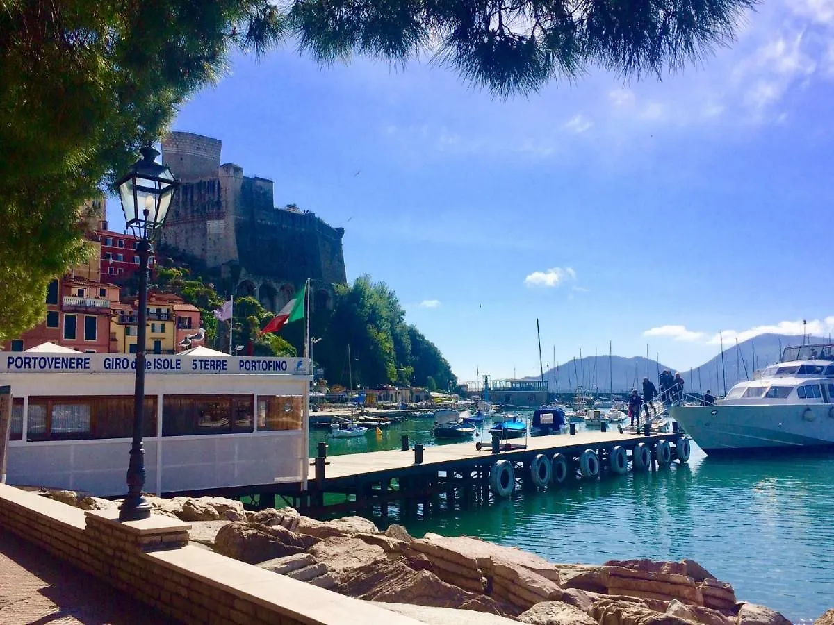 Holiday home Casabarbara Lerici Villa Italy